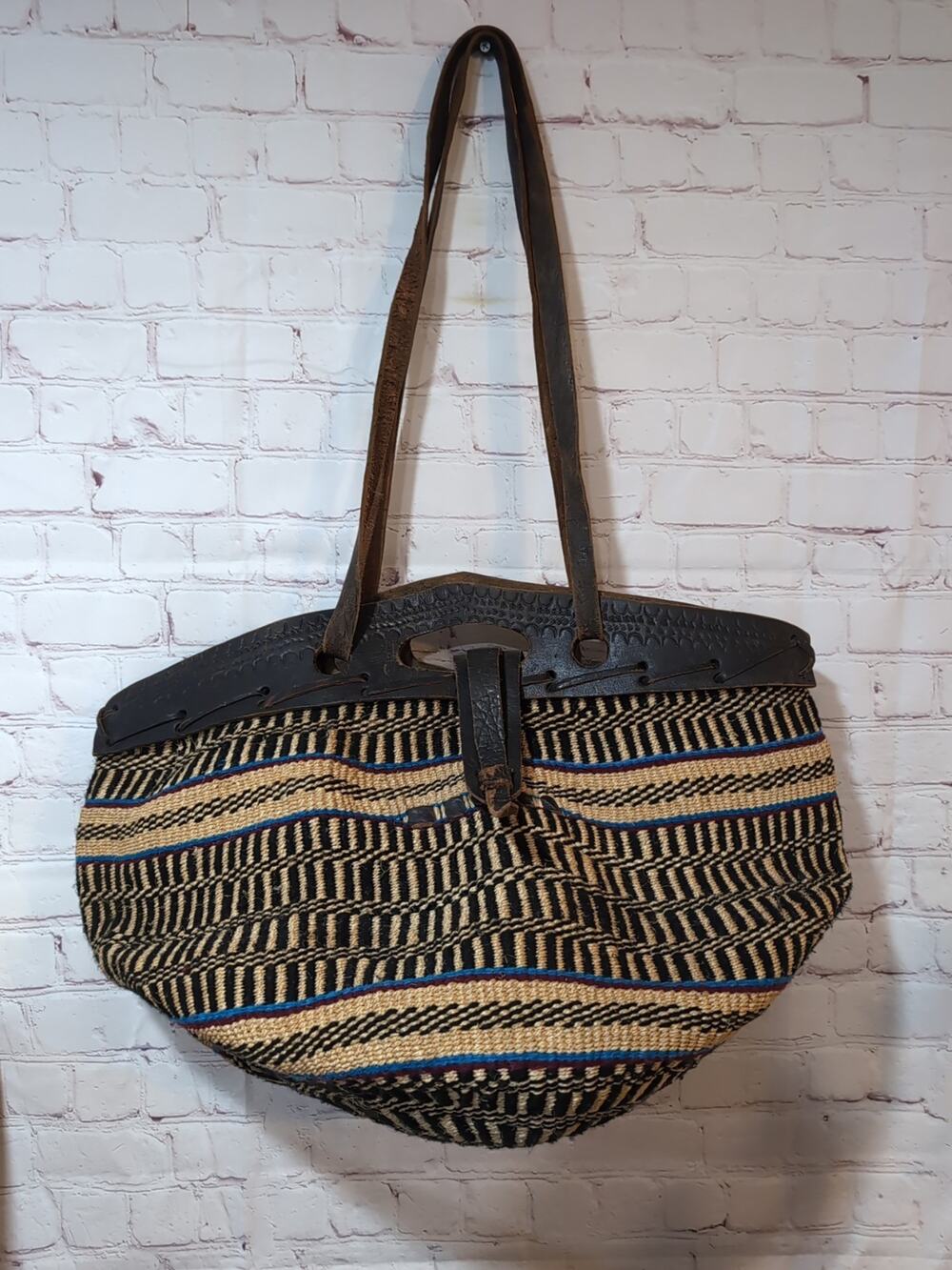 Vintage 1970s Kenyan Kiondo Bag, Handwoven Sisal Leather Tooled Leather Rim